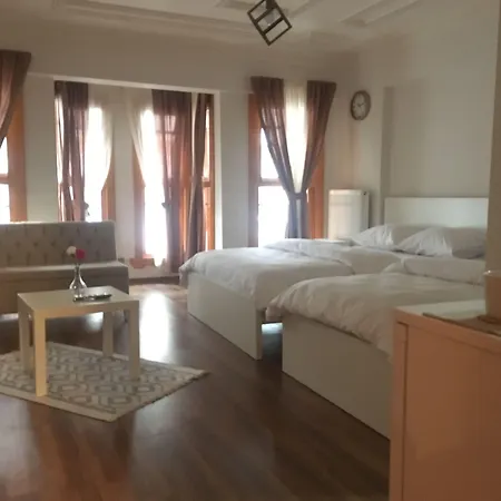 Hotel Macka *
